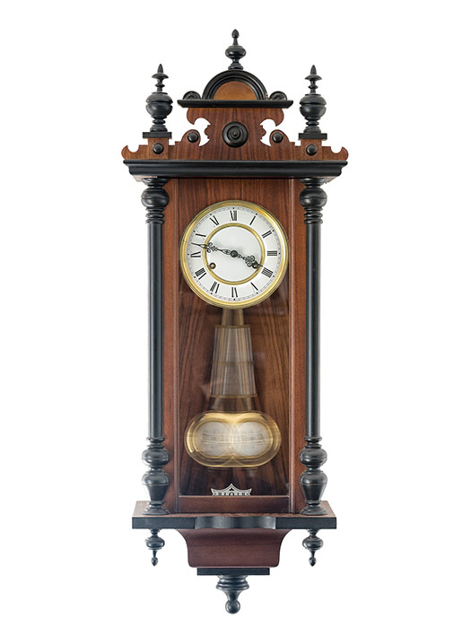 Réparation-pendule-carillon-bois